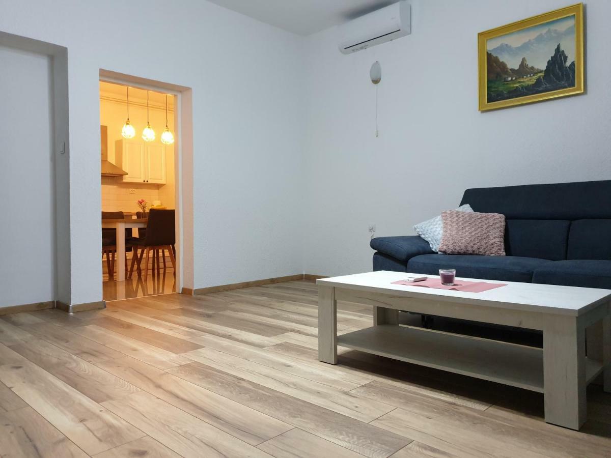 Apartment Kristina Vlašići Eksteriør bilde
